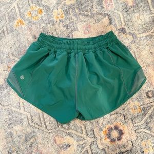 Lululemon hotty hot shorts